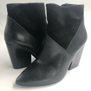 Vince Camuto black leather/suede boots